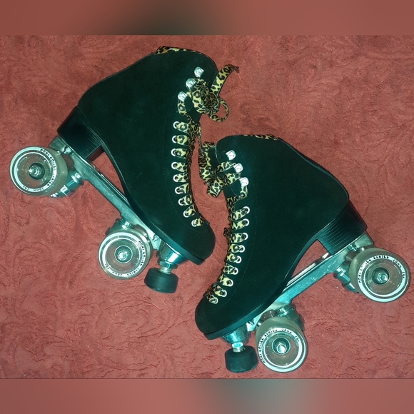 Rolling thru life be like... - Picture 7 of 12